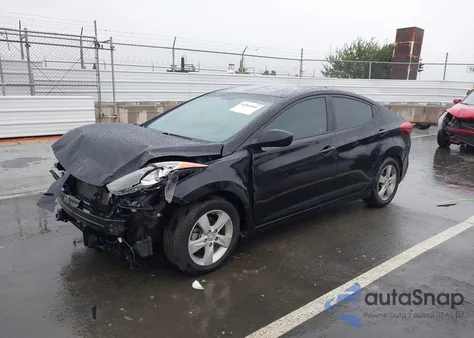 2013 Hyundai Elantra Gls/Limited from USA, damaged, VIN KMHDH4AE1DU585290